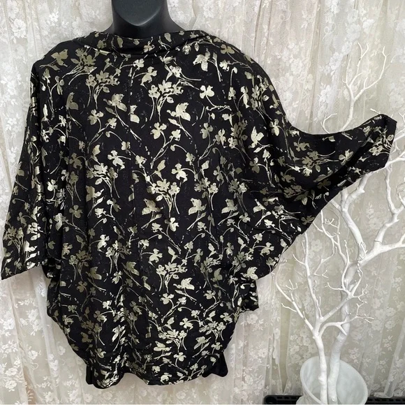 Zara W & B Collection Jacket. Stunning, Black & Gold Jacket - Picture 5 of 9